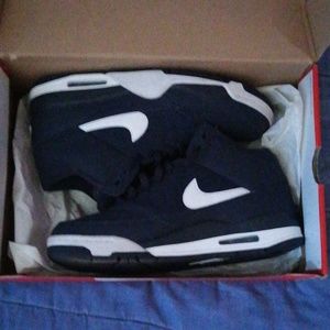 Nike air classic brand new